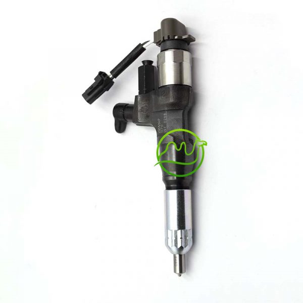 Remanufactured Engine Diesel Fuel Injector 295050-0580 23670-E0221
